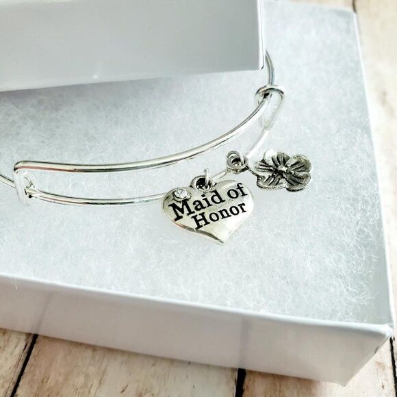 Maid of Honor Charm Bracelet, Wedding Jewelry - Picture 8 of 11